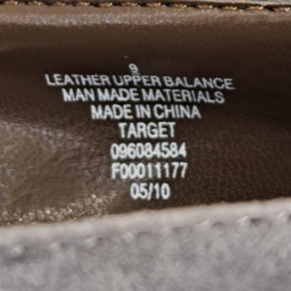 Vintage Mossimo Women's Suede Grey Shoes Size 9 - Picture 12 of 14